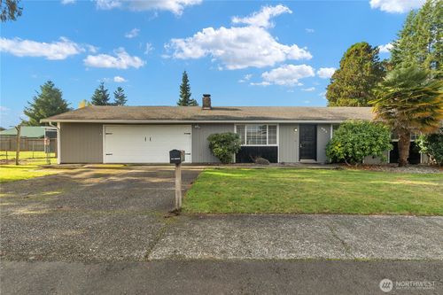 621 Bender Ln, Montesano, WA, 98563-9300 | Card Image