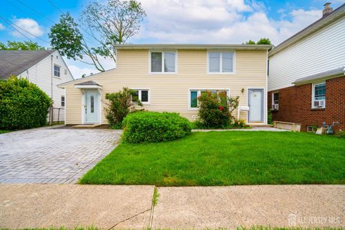 314 Benjamin Ave, Iselin, NJ, 08830-1933 | Card Image