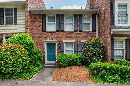 7 Queen Victoria Pl Ne, Atlanta, GA, 30342-3751 | Card Image