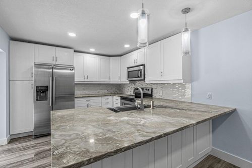 32b-2929 Sw 22nd Cir, Delray Beach, FL, 33445-7890 | Card Image