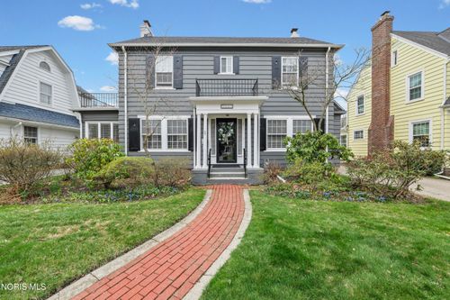 3447 Brantford Rd, Ottawa Hills, OH, 43606-2417 | Card Image