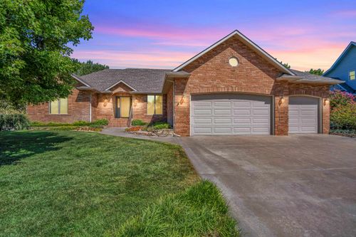 302 Lakewood Dr, North Newton, KS, 67117 | Card Image