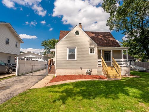 330 Major Dr, Northlake, IL, 60164-1819 | Card Image