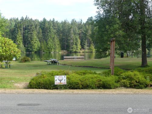 10107 Narrows Dr, Anderson Island, WA, 98303-8666 | Card Image