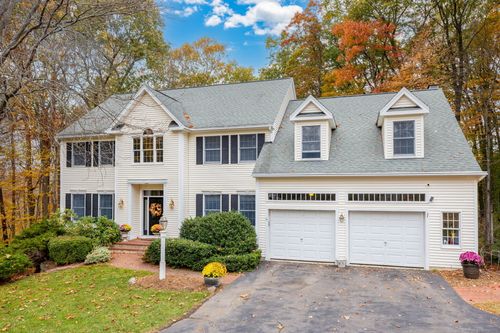 179 Rampart Dr, Glastonbury, CT, 06033-3370 | Card Image