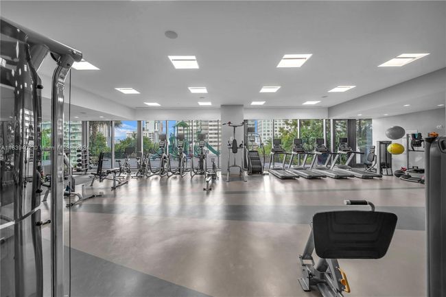 APT-3705 - 88 Sw 7 Th St, Condo with 2 bedrooms, 3 bathrooms and null parking in MIAMI FL | Image 34