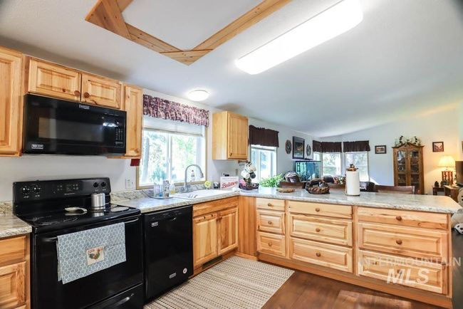 32290 Rice Rd, House other with 3 bedrooms, 2 bathrooms and 4 parking in Unity OR | Image 10