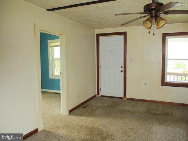 213 N Timber Way, House other with 3 bedrooms, 1 bathrooms and null parking in Broadway VA | Image 16