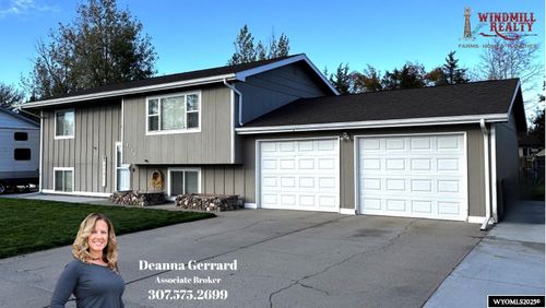 3725 Converse St, Torrington, WY, 82240-1525 | Card Image