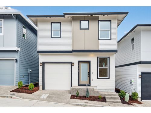 39-4055 Sw Mckinley St, Gresham, OR, 97080-3239 | Card Image