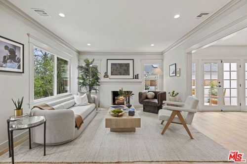 1337 N Orange Grove Ave, West Hollywood, CA, 90046-4710 | Card Image