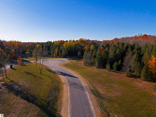 10601 Pine Ridge Dr Sw, Fife Lake, MI, 49633 | Card Image
