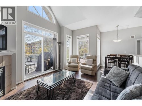 246-1088 Sunset Dr, Kelowna, BC, V1Y9W1 | Card Image