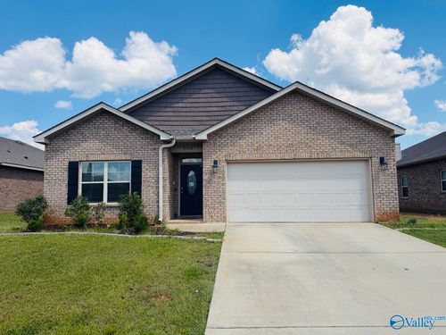 16008 Glenncrest Ln, Harvest, AL, 35749-4506 | Card Image