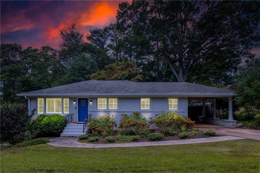 Rebecca Ln, Decatur, GA 30032