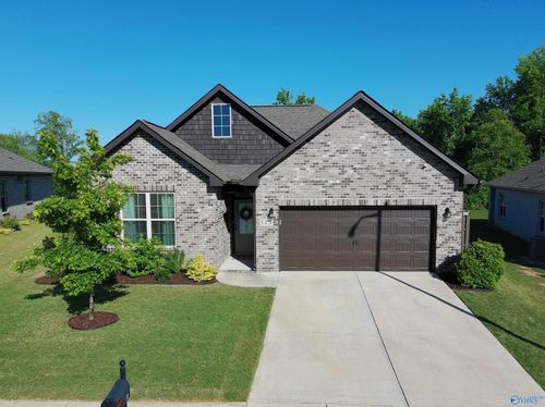 123 Fernhill Drive Nw, Madison, AL, 35757 | Card Image