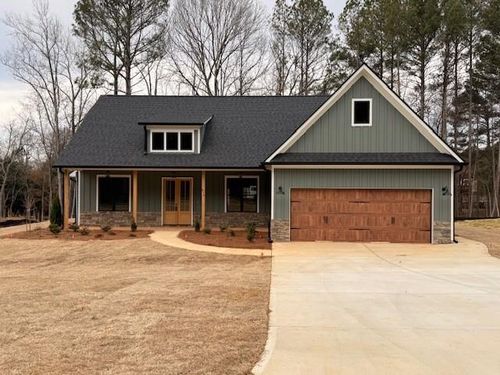 816 Presley Farm Pkwy, Rockmart, GA, 30153-1210 | Card Image