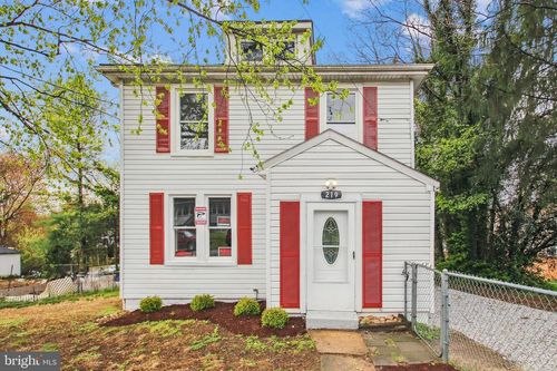 219 Clyde Ave, Lansdowne, MD, 21227-3016 | Card Image
