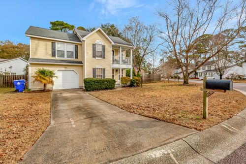 2051 Presidio Dr, Mount Pleasant, SC, 29466-8889 | Card Image