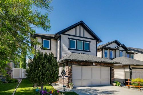 23 Kingston View Se, Airdrie, AB, T4A0K4 | Card Image