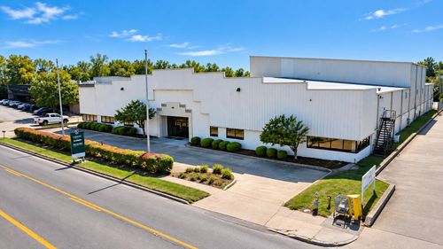2592 Palumbo Dr, Lexington, KY, 40509-1203 | Card Image