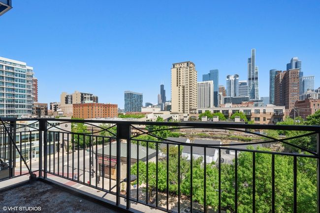 APT-404 - 1601 S Michigan Ave, Home with 1 bedrooms, 1 bathrooms and 1 parking in CHICAGO IL | Image 9