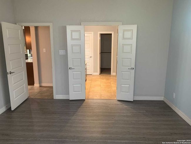 594 Carriage House, House other with 4 bedrooms, 2 bathrooms and null parking in Spring Branch TX | Image 8