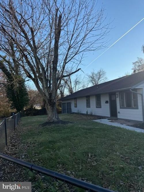 1125 Devonshire Dr, OXON HILL, MD, 20745-2202 | Card Image