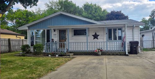 1424 Harper Dr, Rantoul, IL, 61866-3314 | Card Image