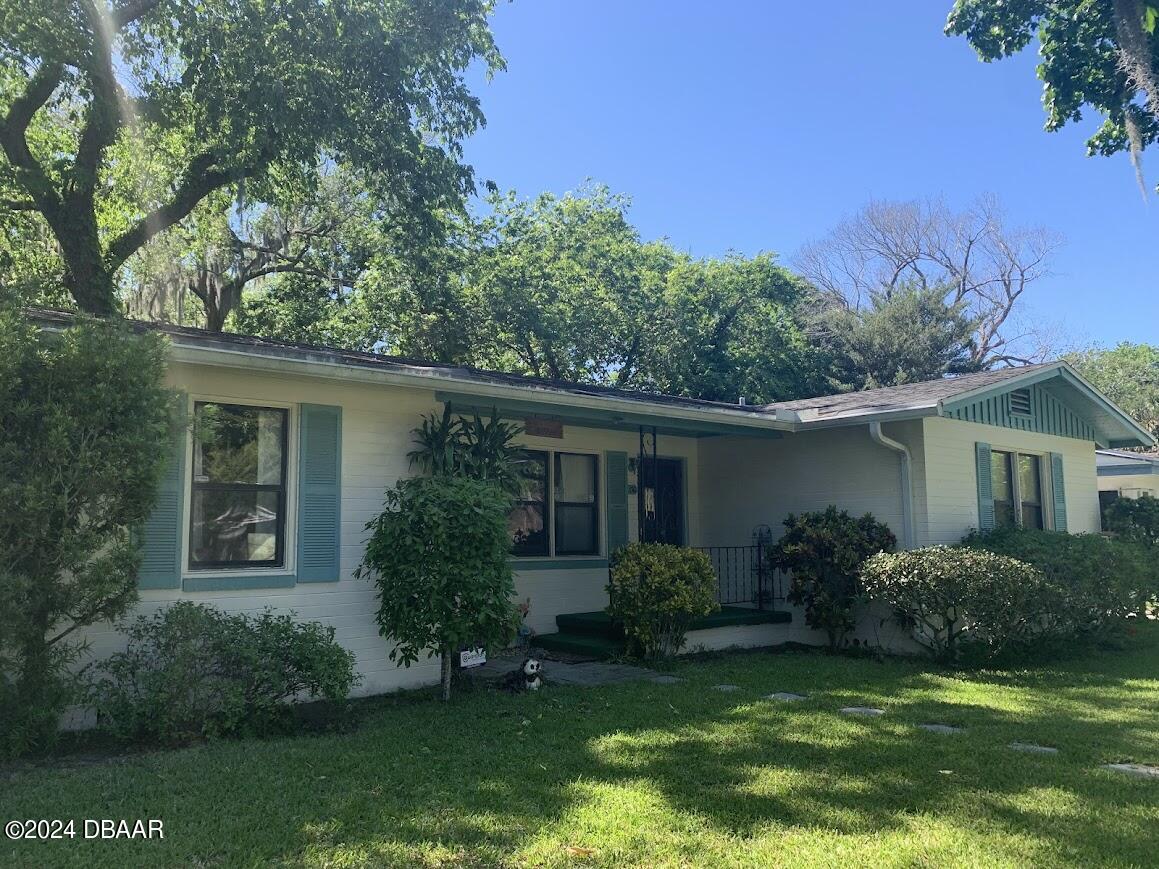 Seneca St, Daytona Beach, FL 32114