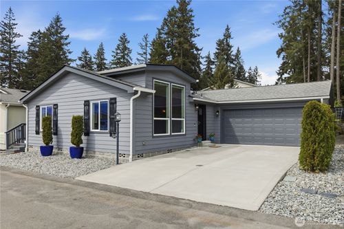 12-5911 162nd Street Ct E, Puyallup, WA, 98375-9024 | Card Image