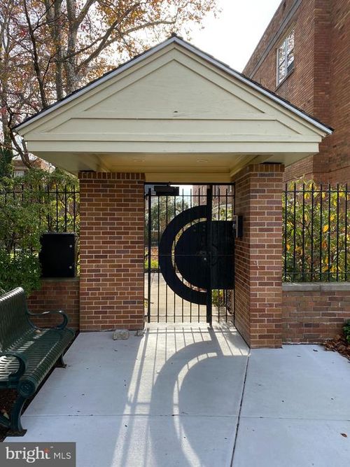 unit-8d-42 Conshohocken State Rd, BALA CYNWYD, PA, 19004-3330 | Card Image