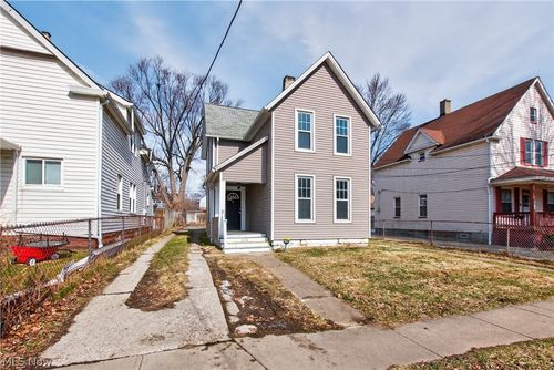 2010 Forestdale Ave, Cleveland, OH, 44109-2878 | Card Image