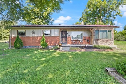 7465 E Sieveking Dr Ne, New Salisbury, IN, 47161-7709 | Card Image