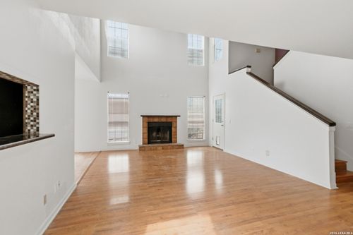 apt-801-2255 Thousand Oaks Dr, San Antonio, TX, 78232-3981 | Card Image