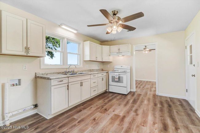 123 Cedar Ln, House other with 2 bedrooms, 1 bathrooms and null parking in Cedar Point NC | Image 25