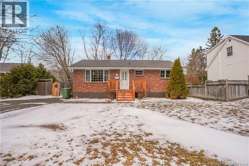 106 Mcgrand Crt, Fredericton, NB, E3A1H6 | Card Image