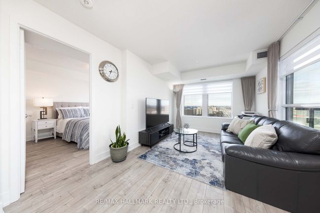2206 - 10 Eva Rd, Condo with 2 bedrooms, 2 bathrooms and null parking in Etobicoke ON | Image 12