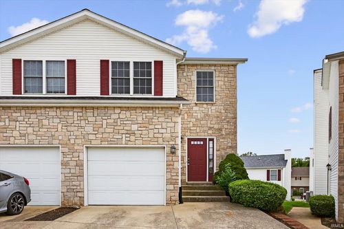 2627 E Oaklawn Ct, Bloomington, IN, 47401-8520 | Card Image
