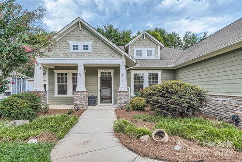 10630 Sweethaven Ln, Harrisburg, NC, 28075-9703 | Card Image