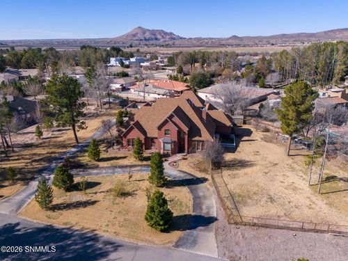 4669 Forest Park Dr, Las Cruces, NM, 88007-4563 | Card Image