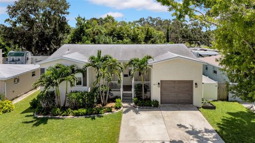4111 Helena St Ne, ST PETERSBURG, FL, 33703-5448 | Card Image