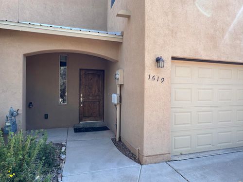 1619 Cheshire Ct, Albuquerque, NM, 87104-2428 | Card Image