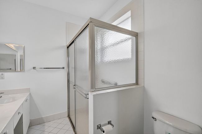 9675 Crescent View Dr N, Condo with 3 bedrooms, 2 bathrooms and null parking in Boynton Beach FL | Image 21