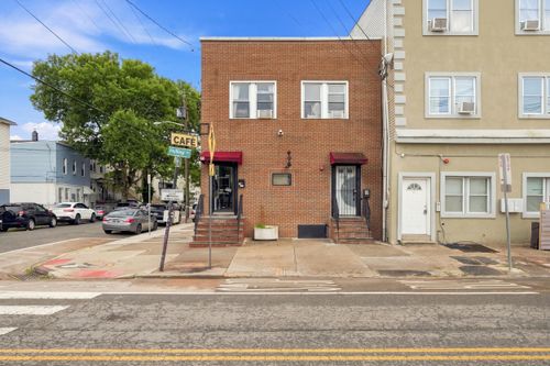 80 Mallory Ave, Jersey City, NJ, 07304-1021 | Card Image