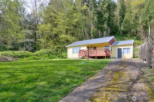 1356 W State Route 4, Skamokawa, WA, 98647-9740 | Card Image