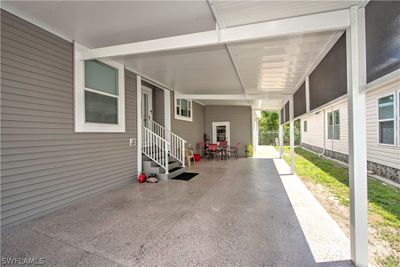 417 Snead Drive, House other with 3 bedrooms, 2 bathrooms and null parking in North Fort Myers FL | Image 2