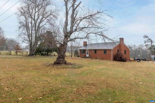 3404 Thomas Jefferson Pkwy, PALMYRA, VA, 22963-4148 | Card Image