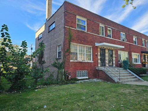 8610 S Ingleside Ave, Chicago, IL, 60619-6312 | Card Image