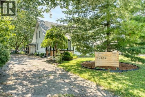 12437 St. Thomas, Tecumseh, ON, N8N1H7 | Card Image